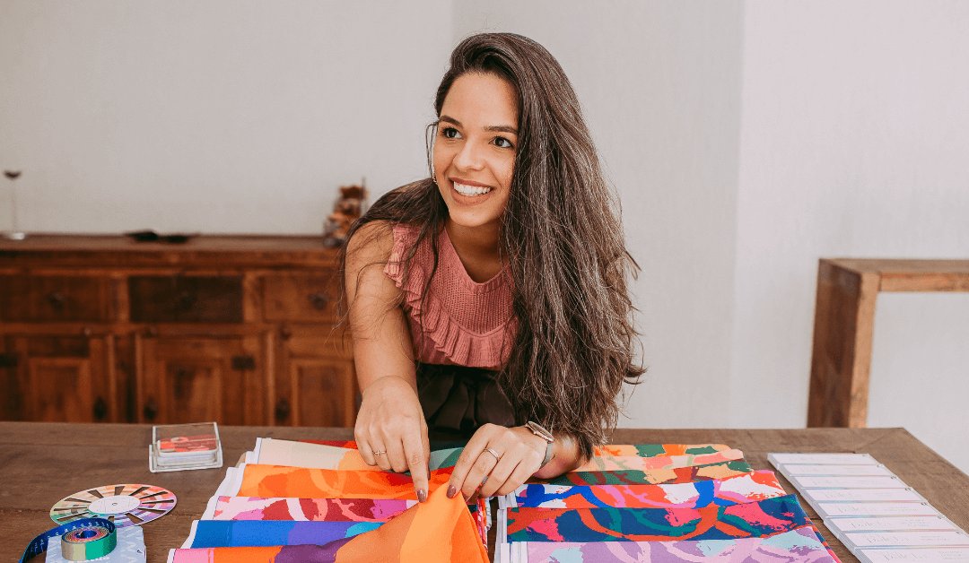 6 Ideas Increíbles para Crear un Muestrario de Telas Creativo y Único